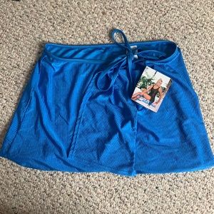 Vintage wrap swim skirt